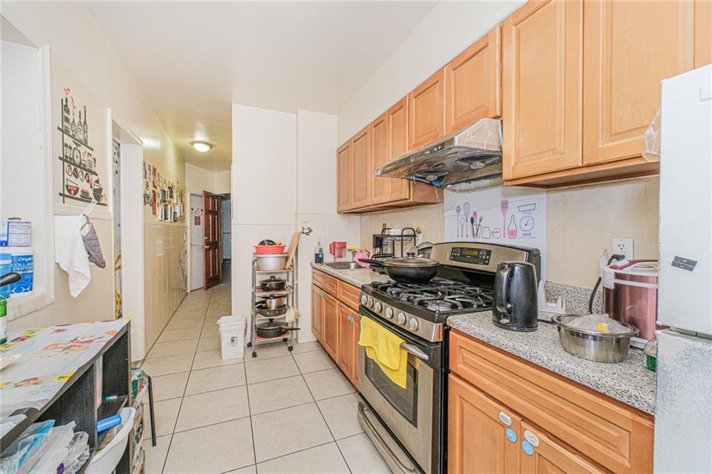 975 40th Street Sunset Park Brooklyn NY 11219