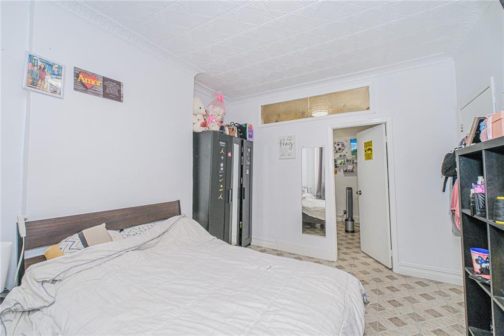 975 40th Street Sunset Park Brooklyn NY 11219