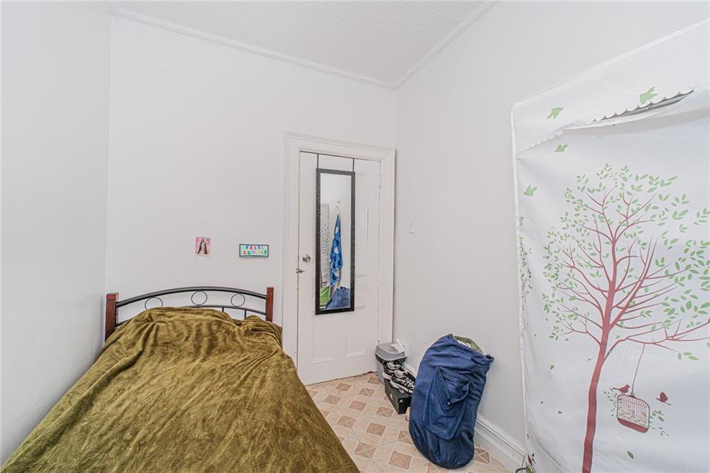 975 40th Street Sunset Park Brooklyn NY 11219