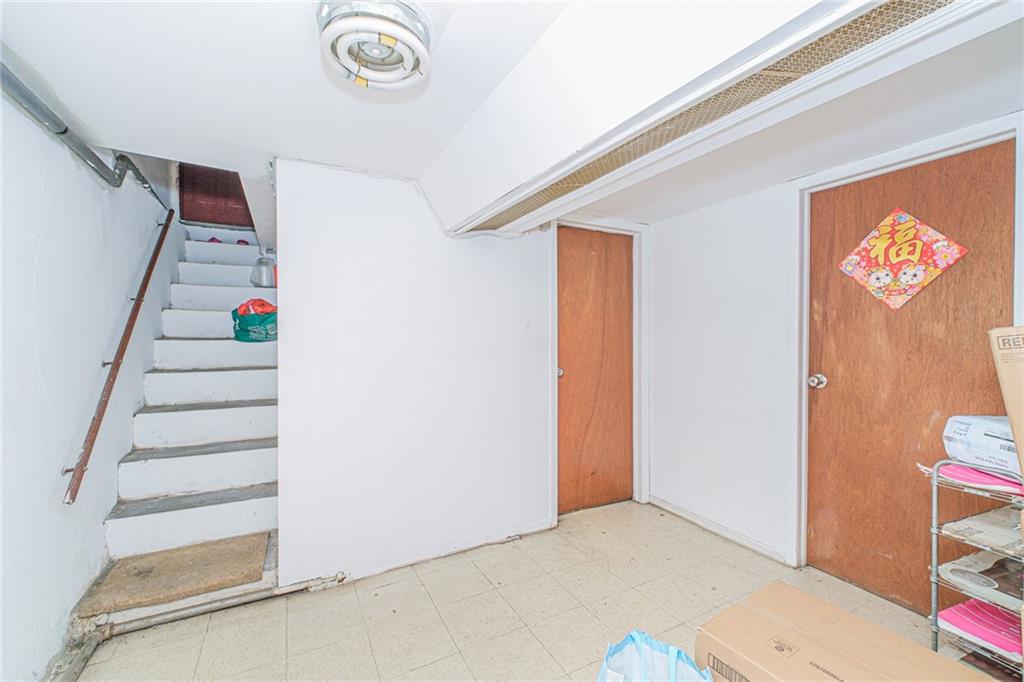 975 40th Street Sunset Park Brooklyn NY 11219