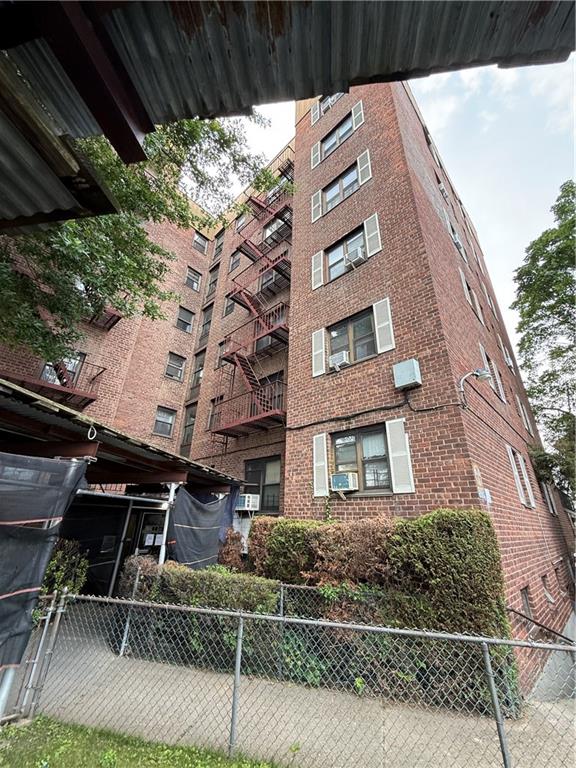 2821 Kings Highway Midwood Brooklyn NY 11229