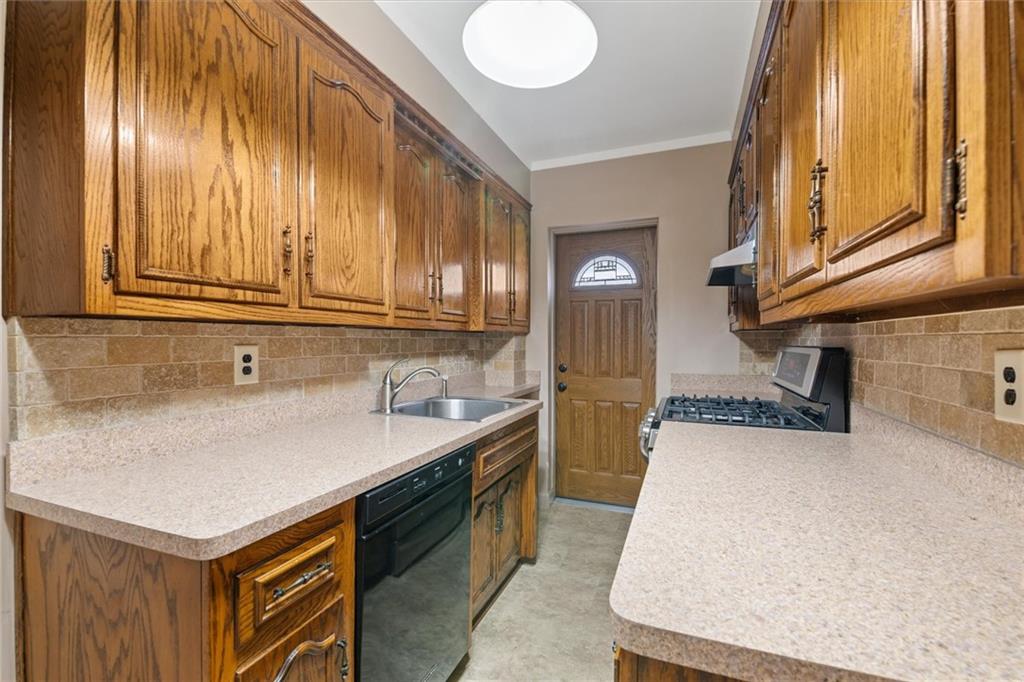 2067 East 28th Street Madison Brooklyn NY 11229