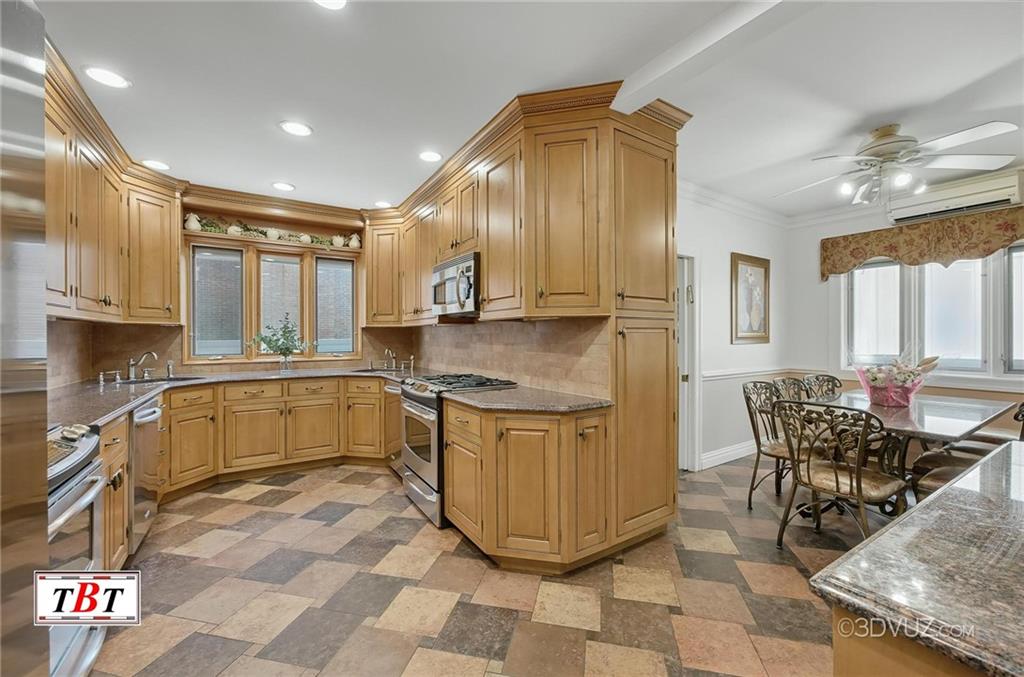 2116 Avenue L Midwood Brooklyn NY 11210