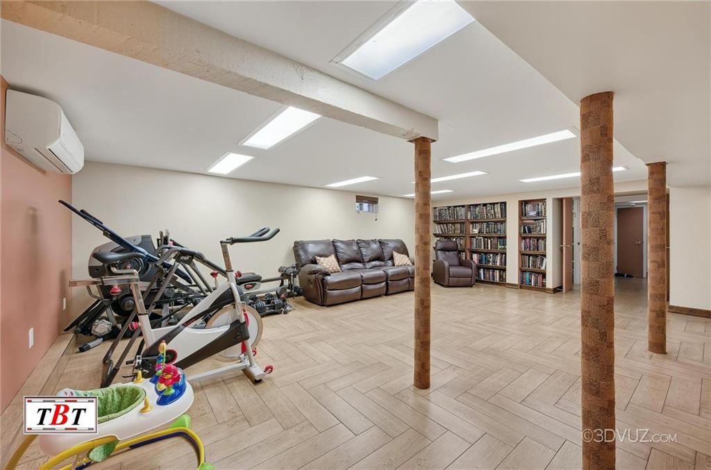 2116 Avenue L Midwood Brooklyn NY 11210