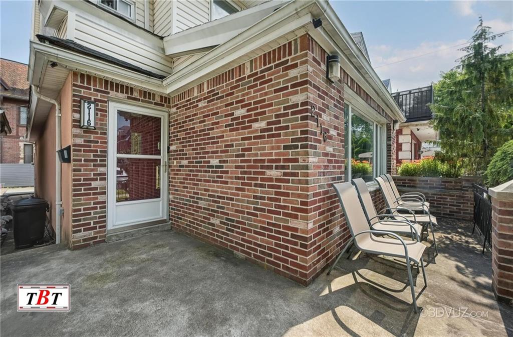 2116 Avenue L Midwood Brooklyn NY 11210