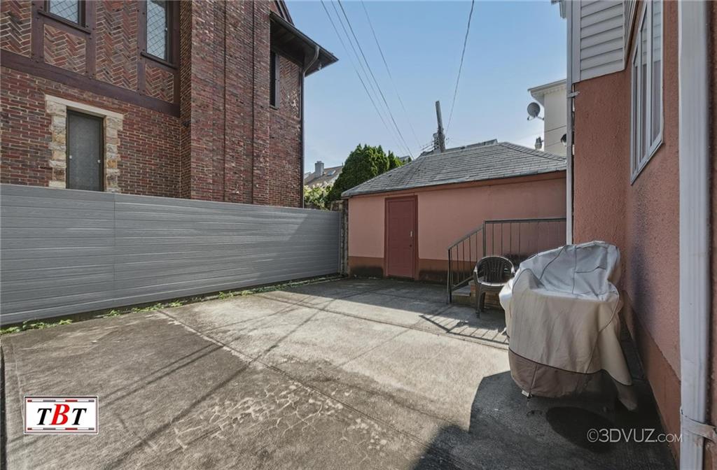 2116 Avenue L Midwood Brooklyn NY 11210