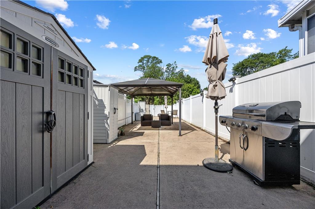 104 Pearsall Street South Beach Staten Island NY 10305