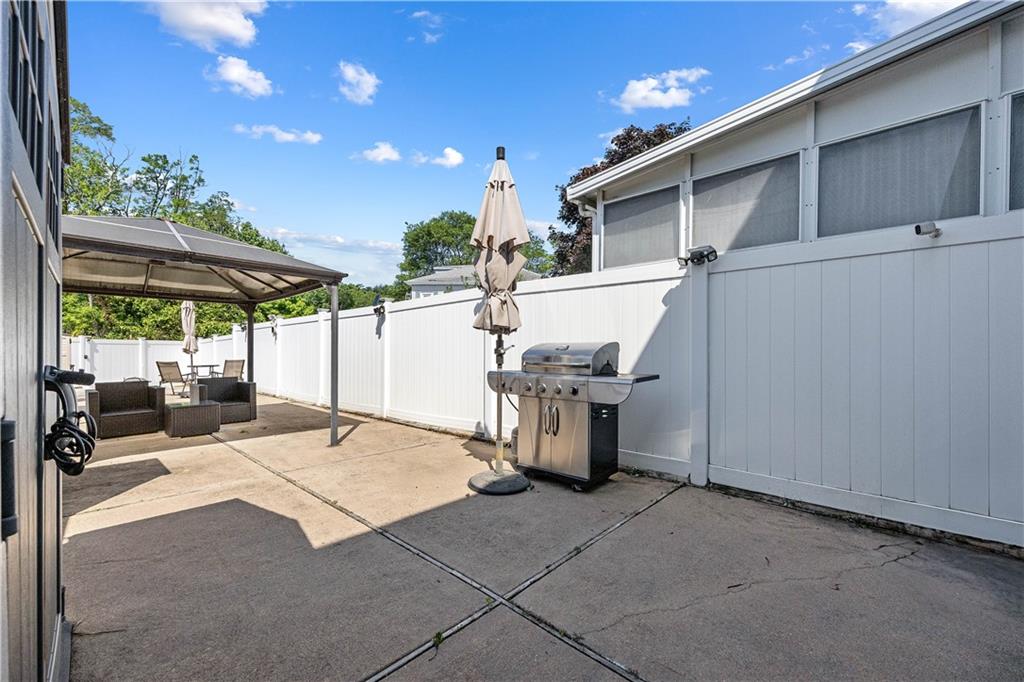 104 Pearsall Street South Beach Staten Island NY 10305