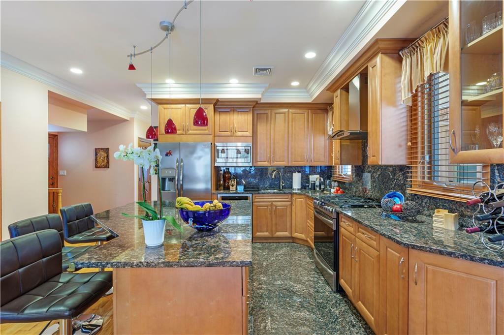 1650 68th Street Bensonhurst Brooklyn NY 11204