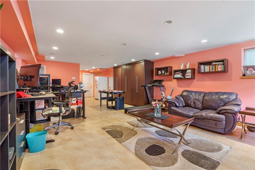 1650 68th Street Bensonhurst Brooklyn NY 11204