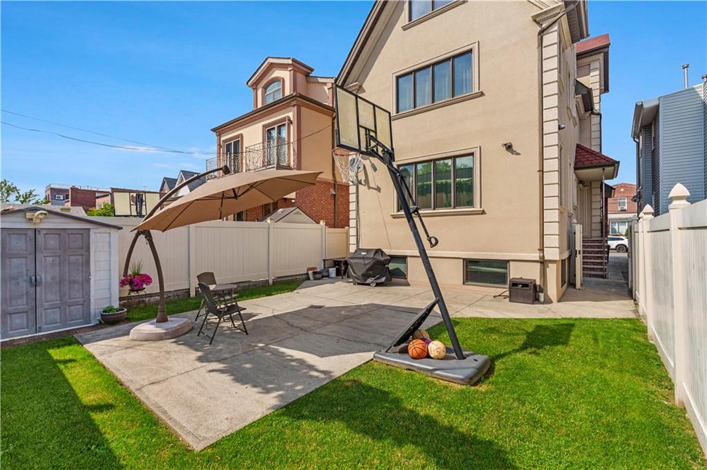 1650 68th Street Bensonhurst Brooklyn NY 11204