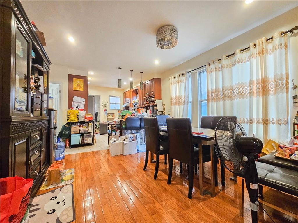 8219 7th Avenue Dyker Heights Brooklyn NY 11228