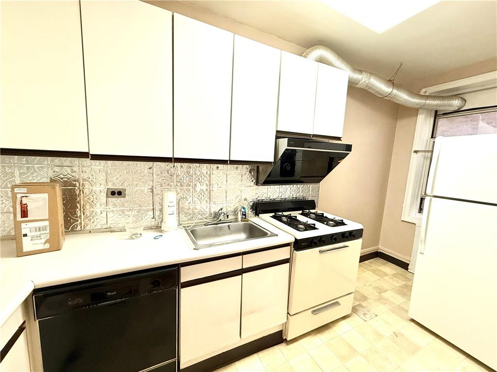 1410 Avenue S Homecrest Brooklyn NY 11229