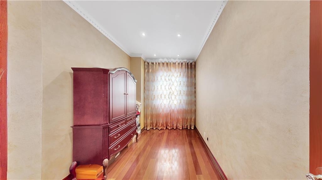 20 Corbin Place Brighton Beach Brooklyn NY 11235