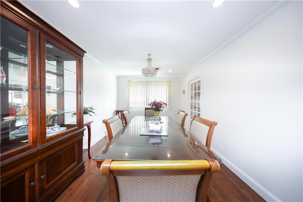 26 Hull Avenue Dongan Hills Staten Island NY 10306