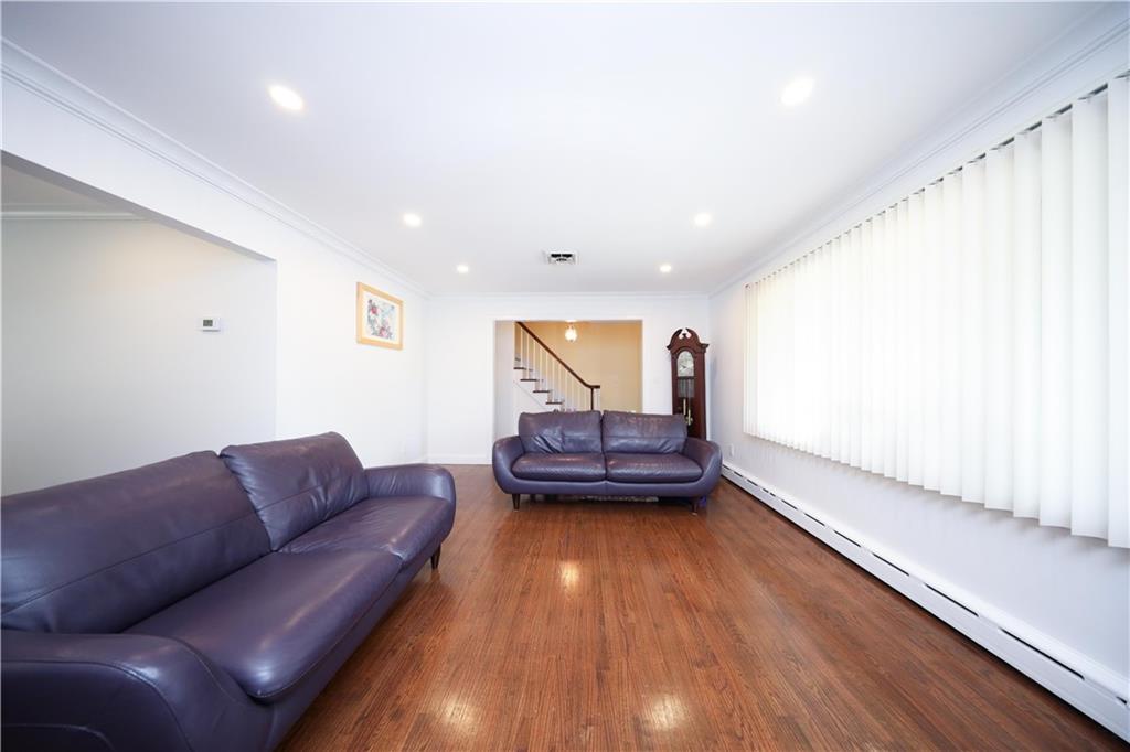 26 Hull Avenue Dongan Hills Staten Island NY 10306