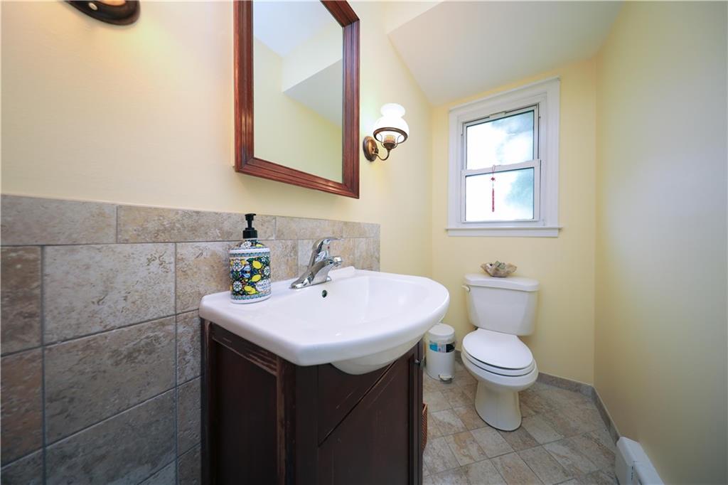 26 Hull Avenue Dongan Hills Staten Island NY 10306