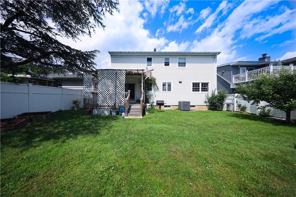 26 Hull Avenue Dongan Hills Staten Island NY 10306
