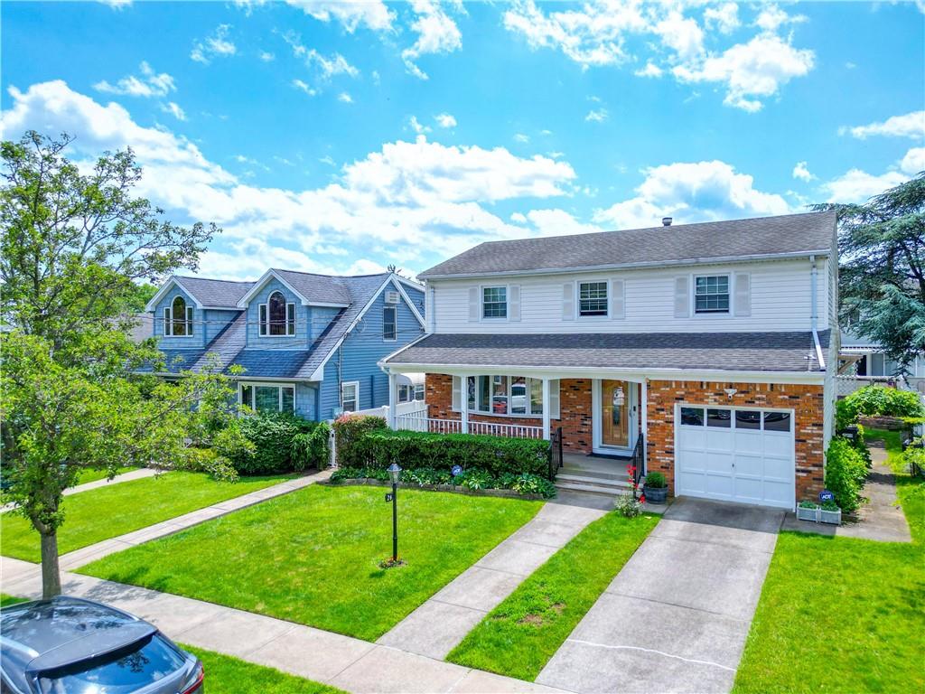 26 Hull Avenue Dongan Hills Staten Island NY 10306