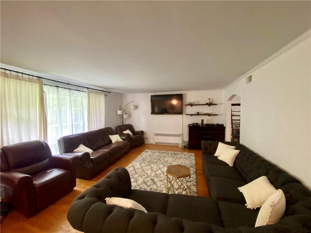 61 Oakland Avenue Out of NYC Other NY 10707