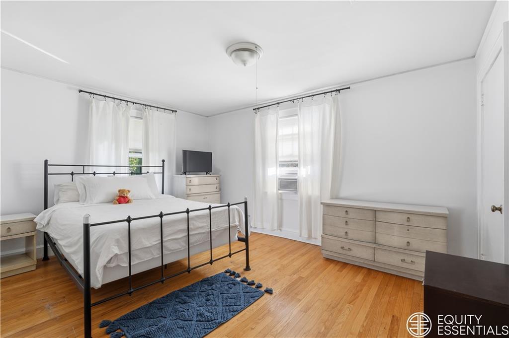 61 Oakland Avenue Out of NYC Other NY 10707