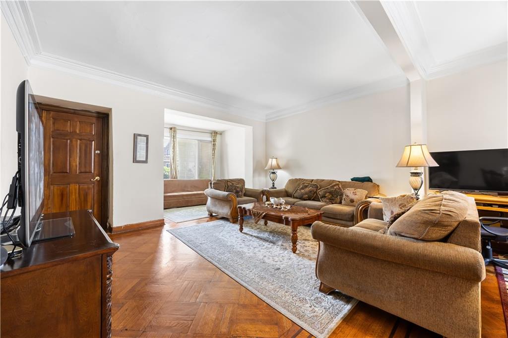 8521 10th Avenue Dyker Heights Brooklyn NY 11228