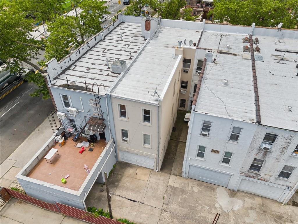 8521 10th Avenue Dyker Heights Brooklyn NY 11228