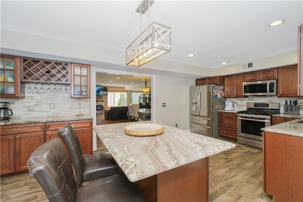 37 Quail Lane Woodrow Staten Island NY 10309