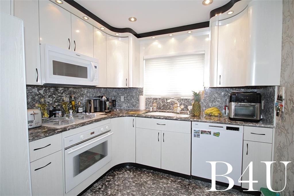 2268 56th Drive Mill Basin Brooklyn NY 11234