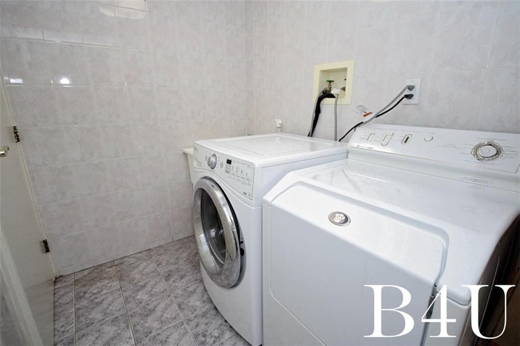 2268 56th Drive Mill Basin Brooklyn NY 11234