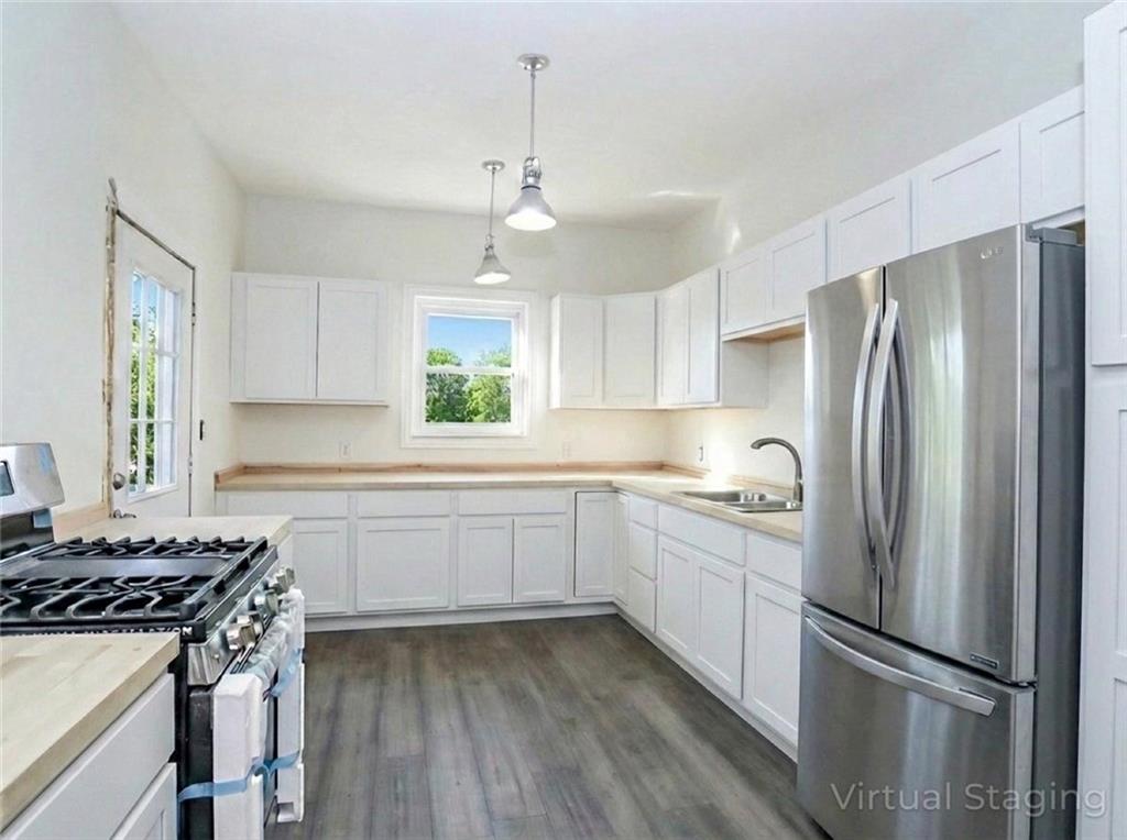 31 Brewster Street Stapleton Staten Island NY 10304