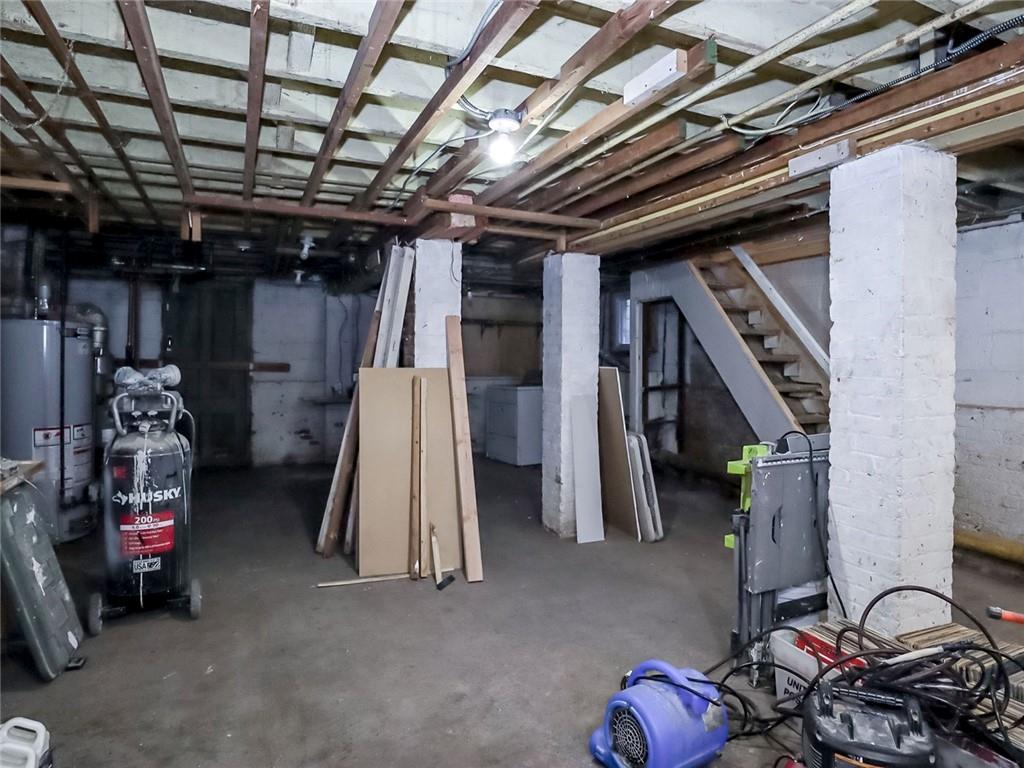 31 Brewster Street Stapleton Staten Island NY 10304