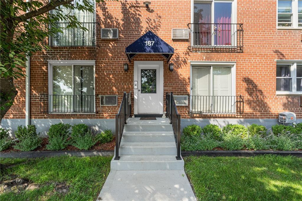 187 Seaver Street Dongan Hills Richmond NY 10305