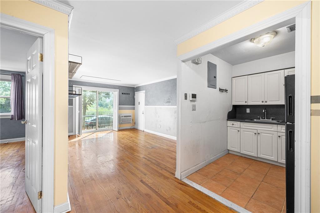 187 Seaver Street Dongan Hills Richmond NY 10305