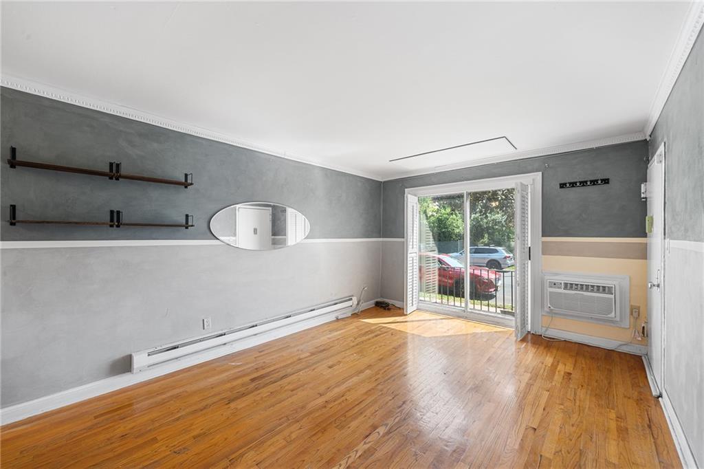 187 Seaver Street Dongan Hills Richmond NY 10305