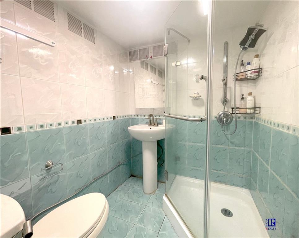 2963 Voorhies Avenue Sheepshead Bay Brooklyn NY 11235