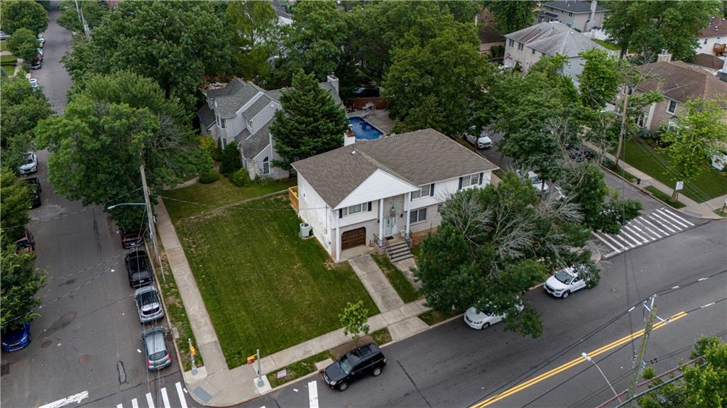 669 Bloomingdale Road Woodrow Staten Island NY 10309