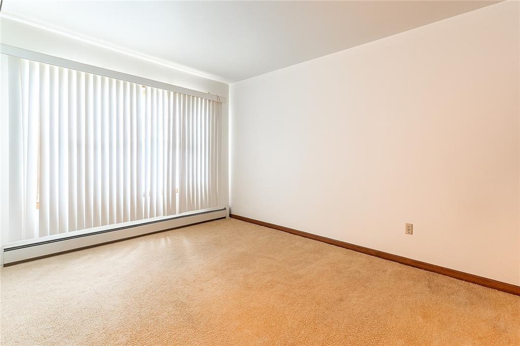 669 Bloomingdale Road Woodrow Staten Island NY 10309