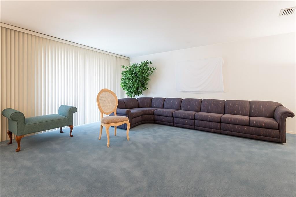669 Bloomingdale Road Woodrow Staten Island NY 10309