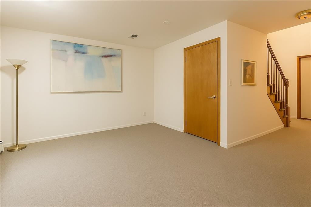 669 Bloomingdale Road Woodrow Staten Island NY 10309