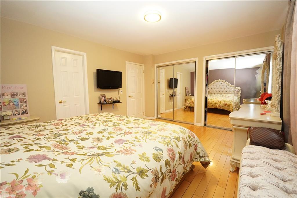 50 Dina Court Richmond Town Staten Island NY 10306
