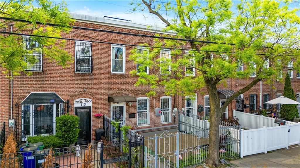 111 Chestnut Avenue Rosebank Staten Island NY 10305