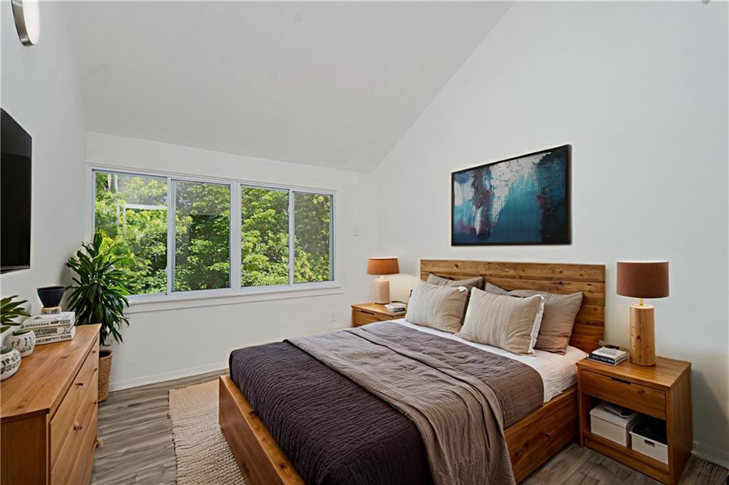 211 Dover Green Arden Heights Staten Island NY 10312