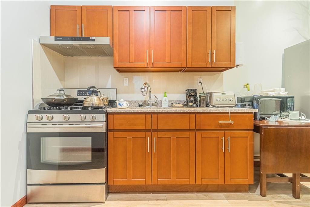 6614 14th Avenue Bensonhurst Brooklyn NY 11219
