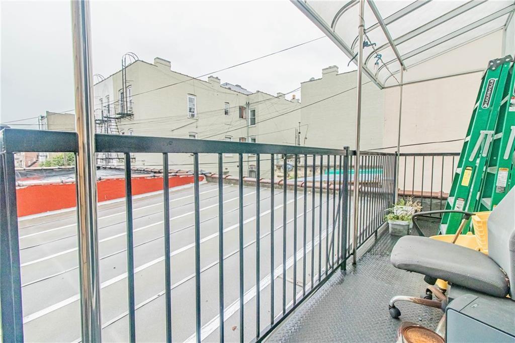 6614 14th Avenue Bensonhurst Brooklyn NY 11219