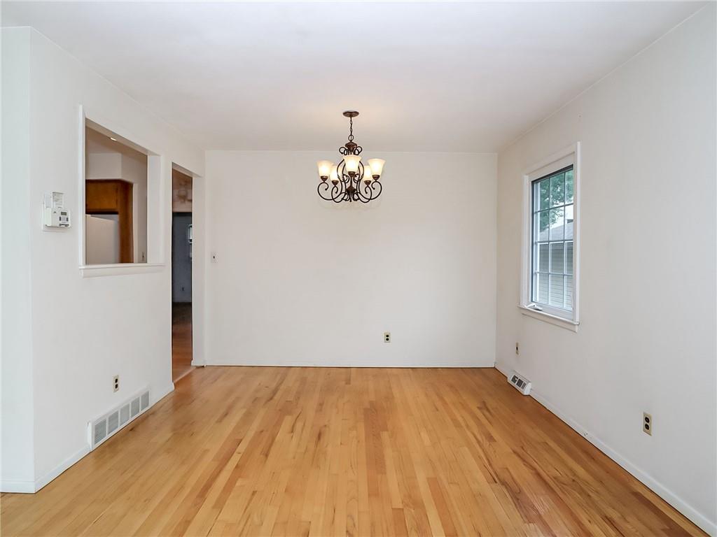 45 West Terrace Huguenot Staten Island NY 10312