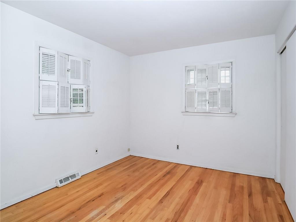 45 West Terrace Huguenot Staten Island NY 10312
