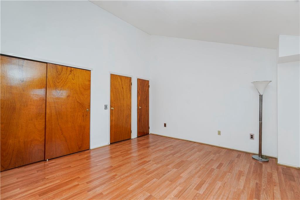 21 Carol Place Graniteville Staten Island NY 10314