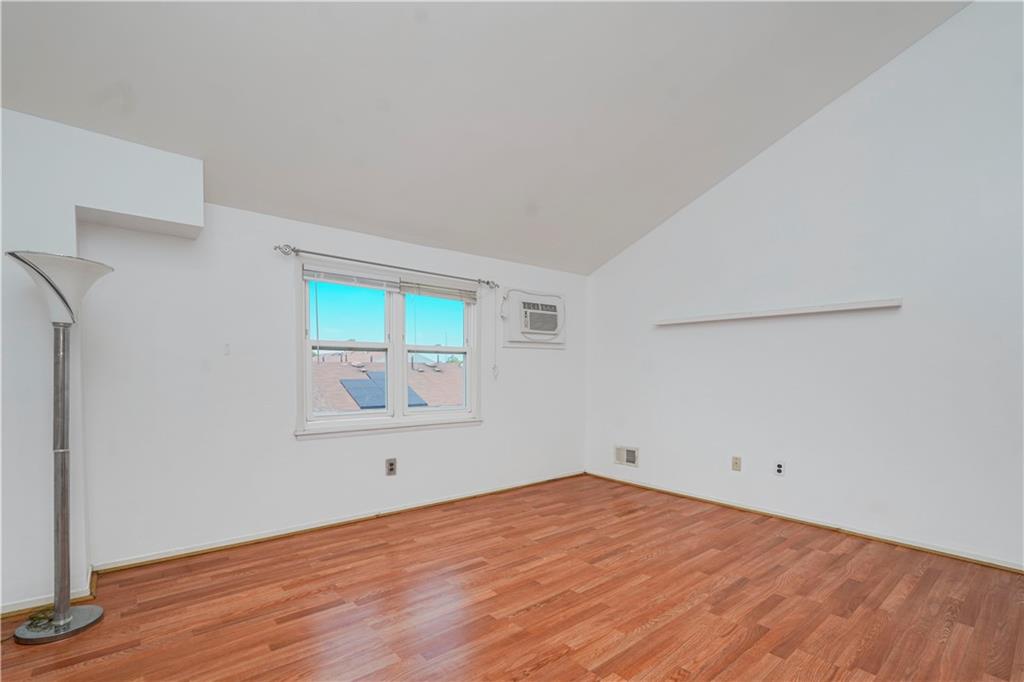 21 Carol Place Graniteville Staten Island NY 10314