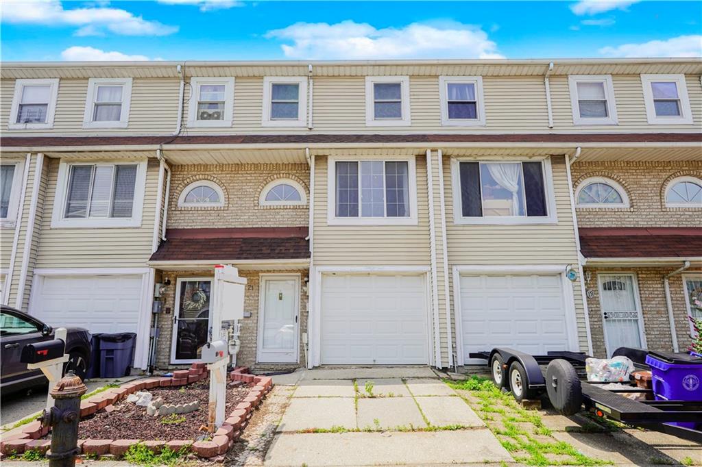 21 Carol Place Graniteville Staten Island NY 10314